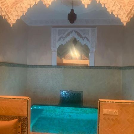 Super Riad Avec Piscine Interieure Marrakesh Exterior foto