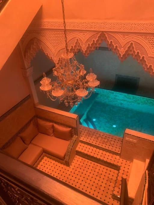 Super Riad Avec Piscine Interieure Marrakesh Exterior foto