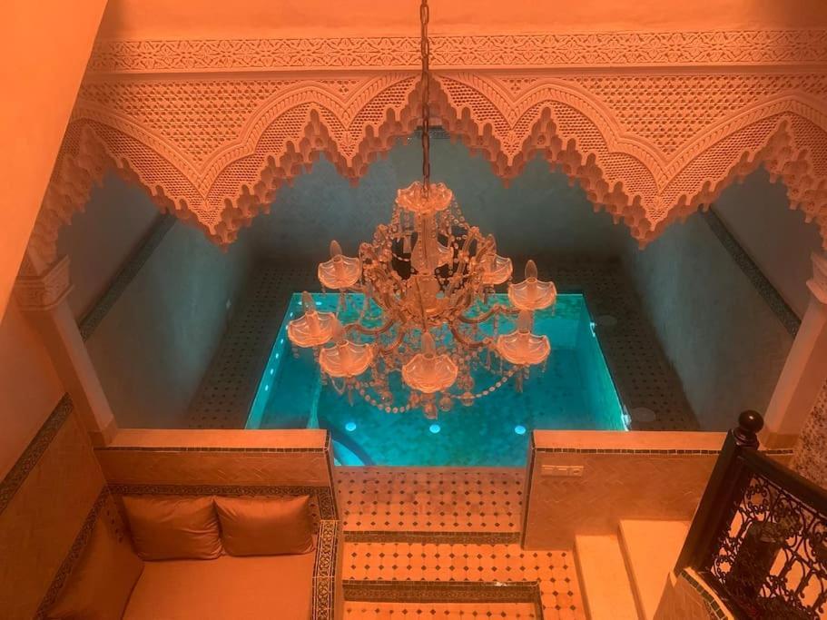 Super Riad Avec Piscine Interieure Marrakesh Exterior foto